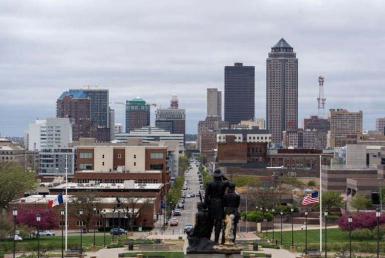 Des Moines podría ofrecer hasta $200,000 para atraer negocios al centro de la ciudad